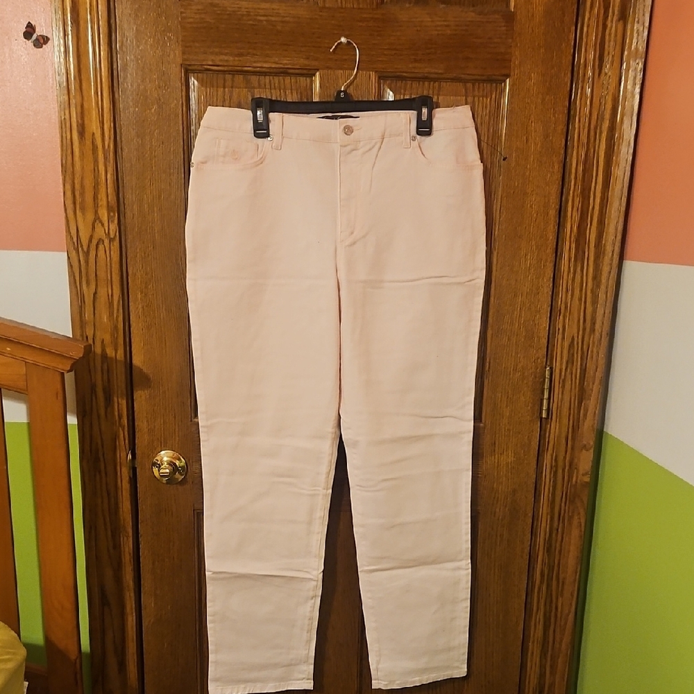 NWT Gloria Vanderbilt Light Pink Straight Leg Jeans